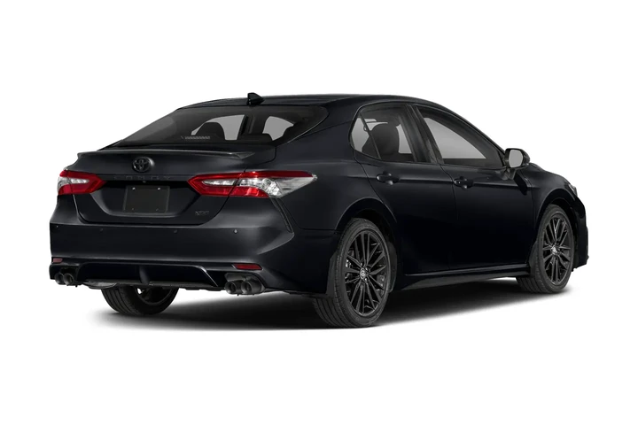 $28884 : 2021 Camry XSE image 2