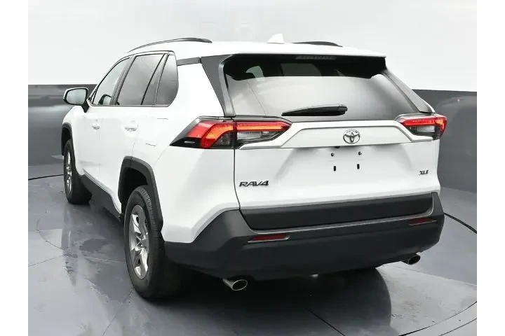 $28595 : Toyota RAV4 2024 XLE 4dr SUV image 4