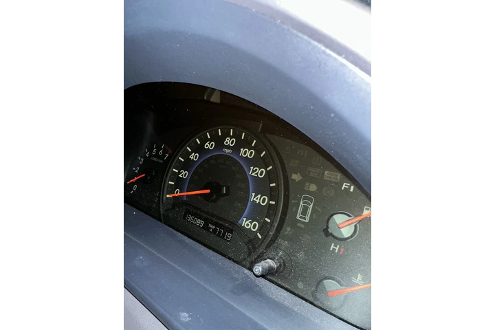 $4100 : 5FNRL3H61AB045038 image 5