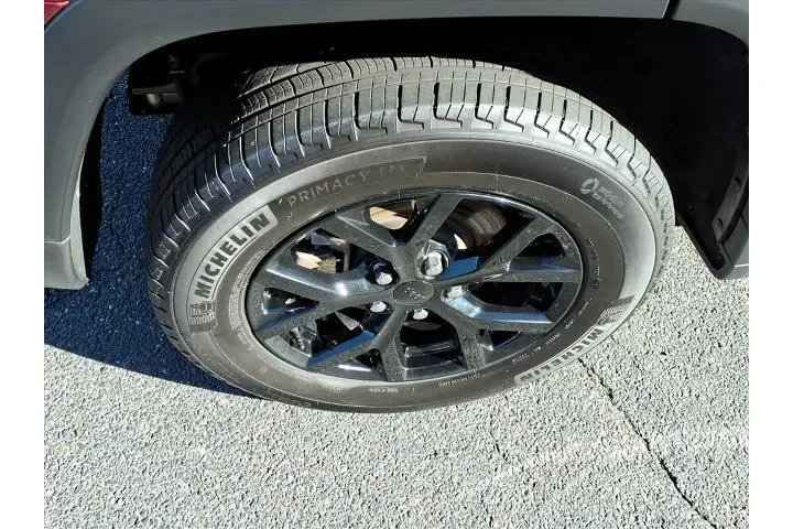 $37888 : Jeep Grand Cherokee 2024 4x4 image 9