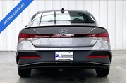 $22990 : Hyundai ELANTRA 2025 SEL Spo thumbnail