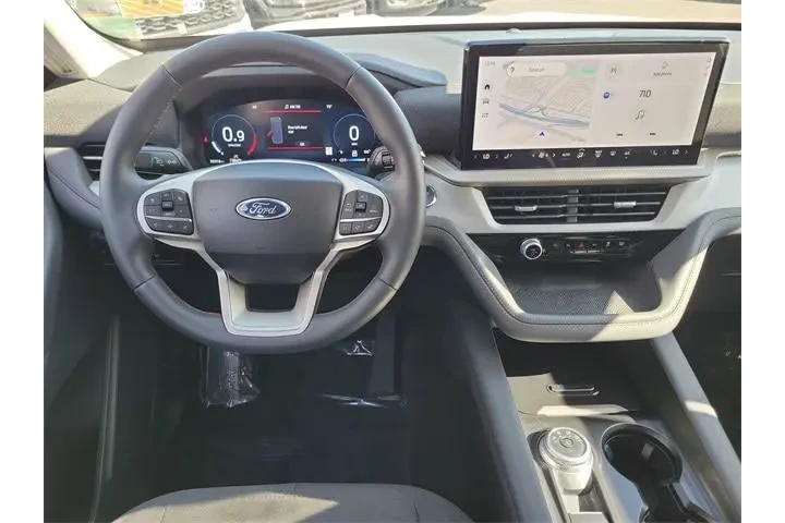 $38788 : Ford Explorer 2025 Active 4d image 4