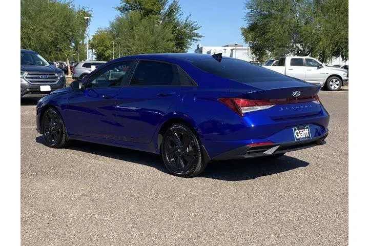 $17492 : Hyundai ELANTRA 2023 SEL 4dr image 5