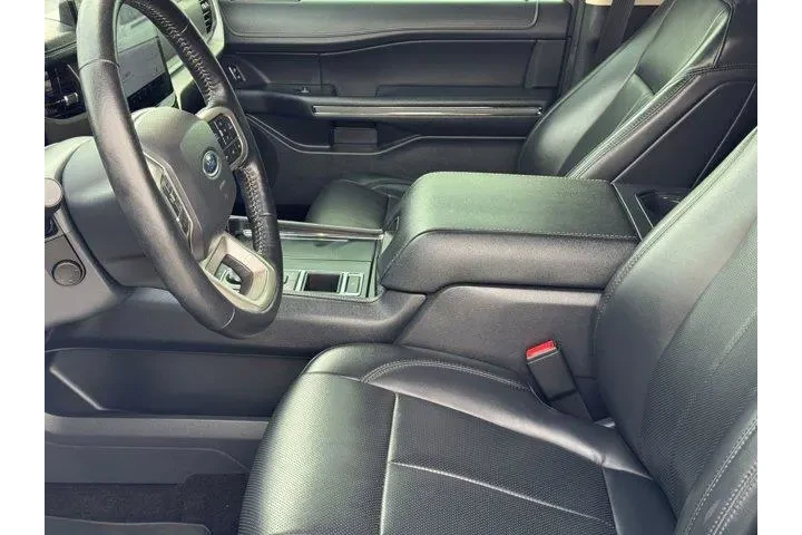 $35999 : Ford Expedition 2022 4x2 XLT image 5