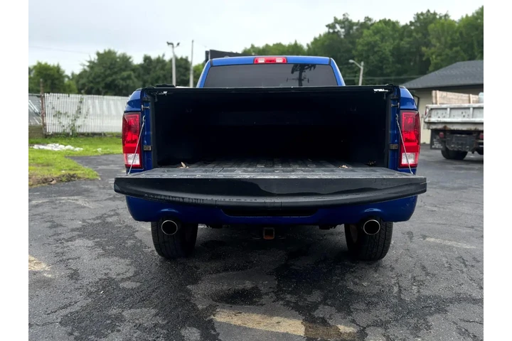 $21995 : 2015 RAM 1500 image 4
