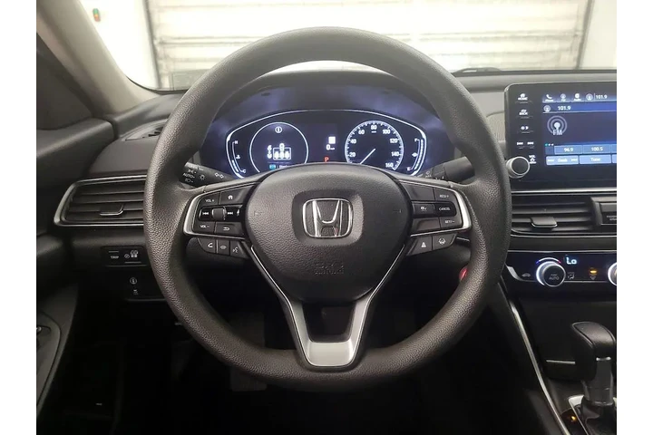 $23998 : Honda Accord 2021 LX 4dr Sed image 10