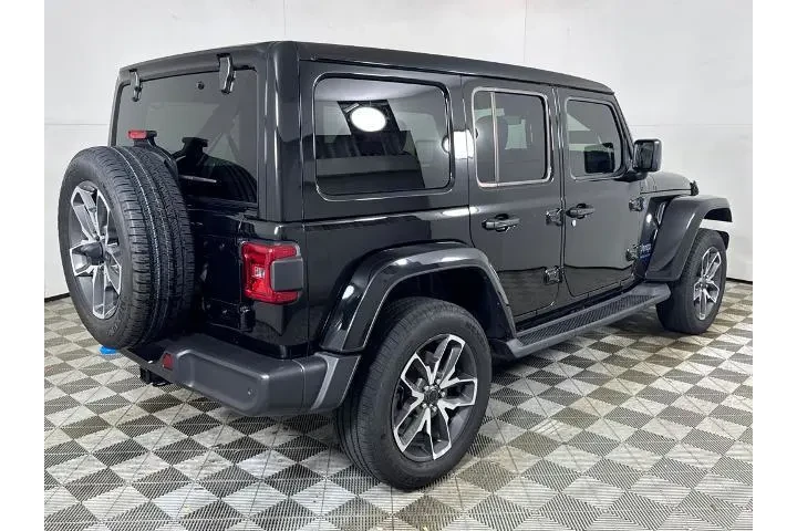 $33900 : Jeep Wrangler 2024 4x4 Willy image 3