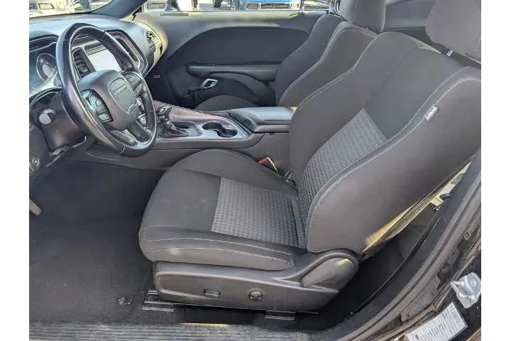 $26500 : Dodge Challenger 2023 GT 2dr image 9