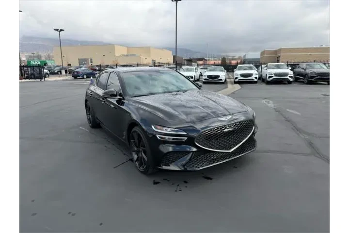 $35495 : Genesis G70 2023 AWD 3.3T St image 2