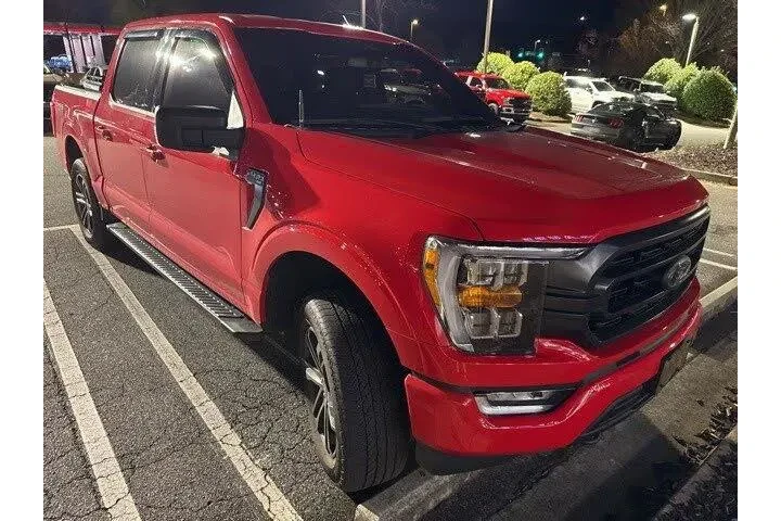 $37049 : Ford F-150 2022 4x4 XL 4dr S image 1