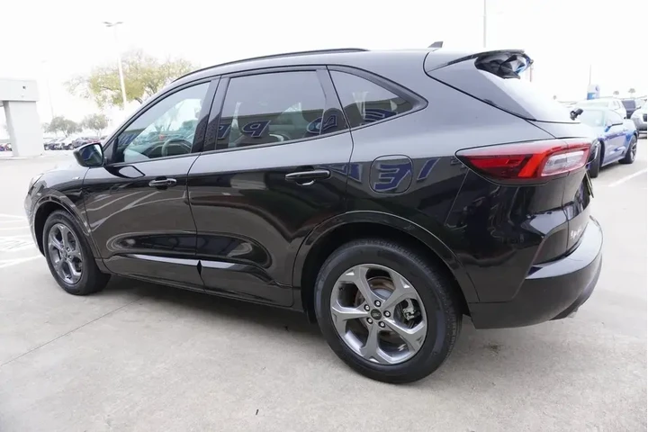 $19988 : Ford Escape Hybrid 2024 ST-L image 4