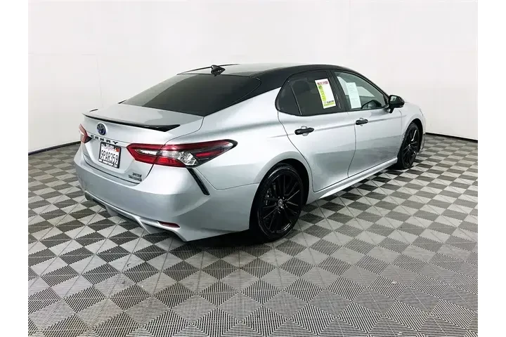 $25400 : Toyota Camry Hybrid 2021 XSE image 7