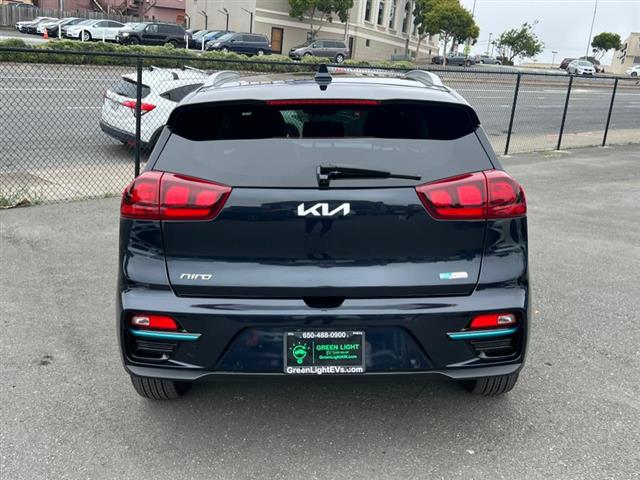 $22500 : Used 2022 Niro EV EX for sale image 6