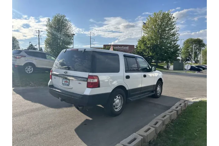 $8990 : 2017 Expedition XL Fleet image 6