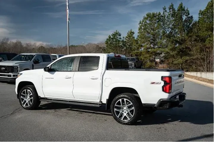 $39877 : Chevrolet Colorado 2024 4x4 image 7