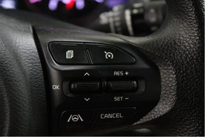 $16991 : Kia Rio 5-Door 2023 S 4dr Wa image 9