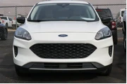 $16143 : Ford Escape 2022 SE 4dr SUV thumbnail