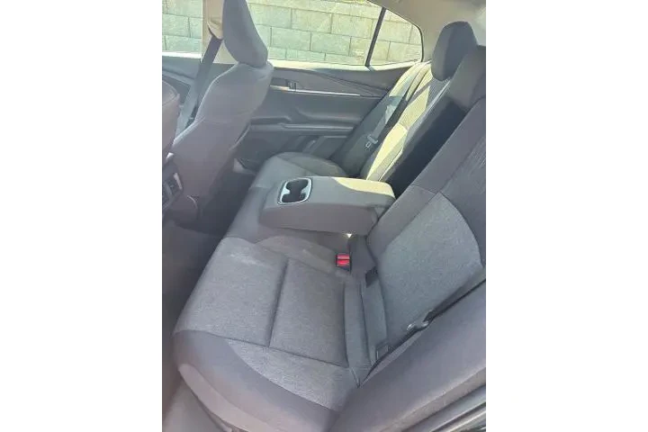 $27791 : Toyota Camry 2025 SE 4dr Sed image 8