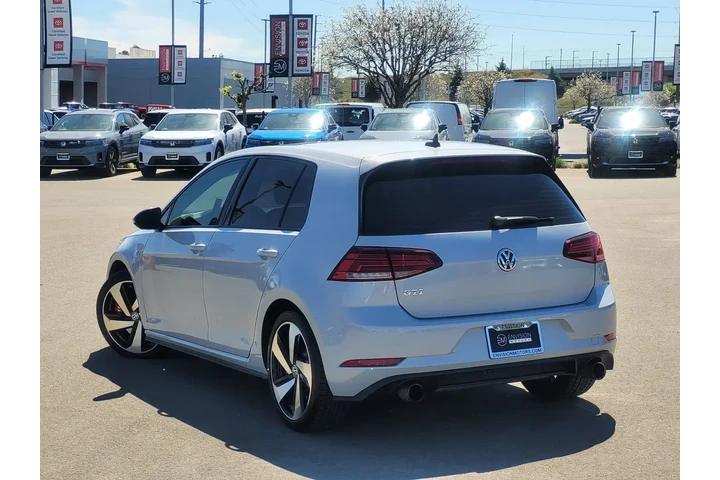 $13888 : Volkswagen Golf GTI 2018 S 4 image 7