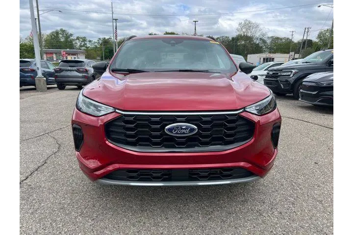 $24535 : Ford Escape 2023 AWD ST-Line image 2