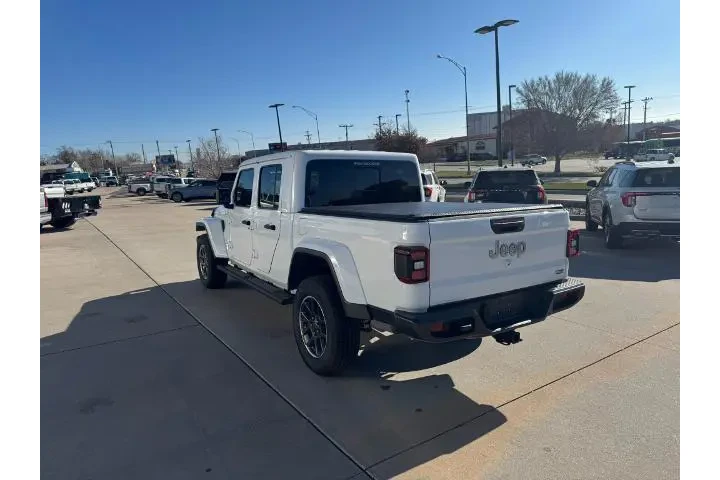 $33989 : Jeep Gladiator 2020 4x4 Over image 7