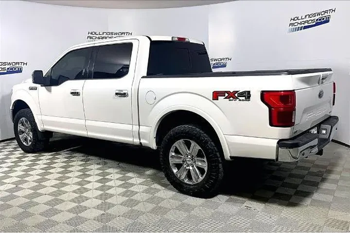 $31054 : Ford F-150 2019 4x4 Lariat 4 image 9