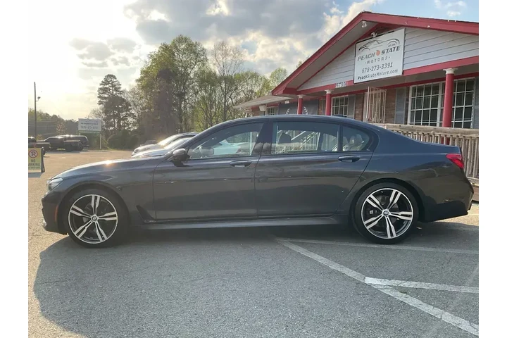$17985 : BMW 7 Series 2016 740i 4dr S image 7