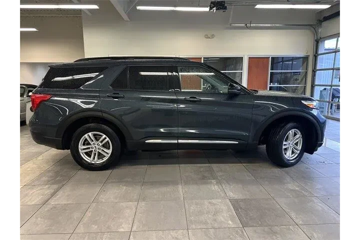 $32000 : Ford Explorer 2023 AWD XLT 4 image 10