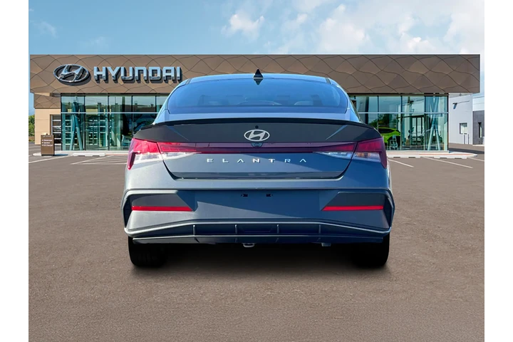 $20500 : Hyundai ELANTRA 2025 SEL Spo image 6