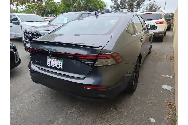 $26085 : Honda Accord 2025 SE 4dr Sed image 3