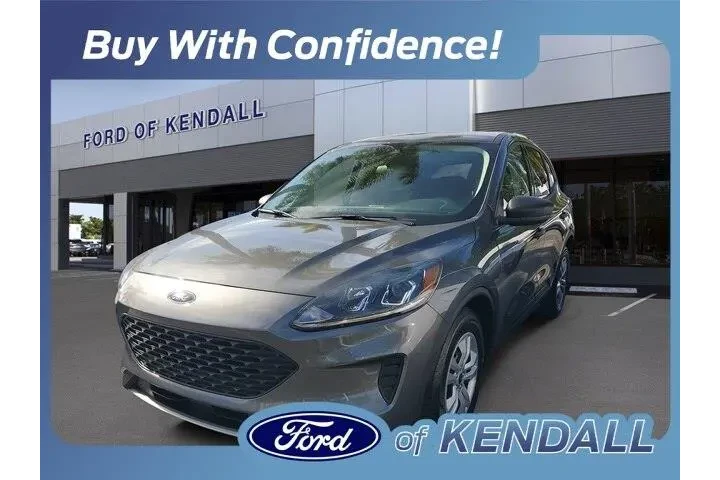 $15590 : Ford Escape 2022 S 4dr SUV image 1