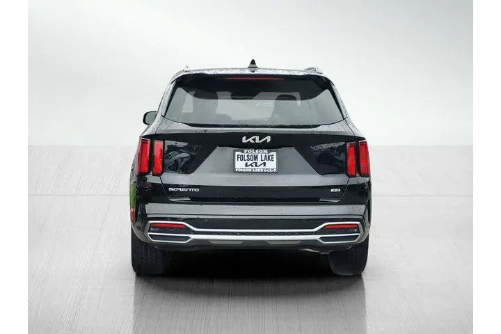 $32532 : Kia Sorento 2023 AWD SX 4dr image 5