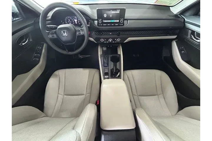 $20499 : Honda Accord 2024 LX 4dr Sed image 10