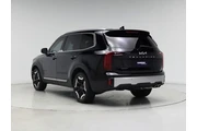 $36998 : Kia Telluride 2024 S 4dr SUV thumbnail