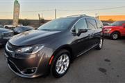 $25999 : 2020 Pacifica Limited thumbnail