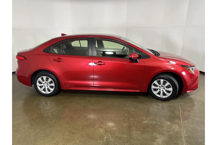 $19296 : Gold Certified 2020 Corolla LE image 9
