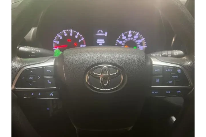 $22933 : Toyota Highlander 2021 L 4dr image 4