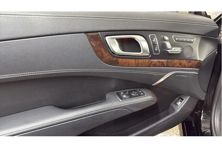 $30718 : Mercedes-Benz SL-Class 2015 image 8
