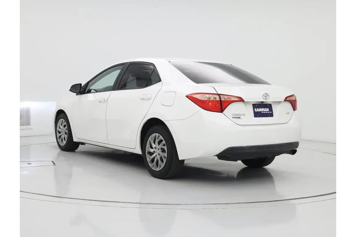$13998 : Toyota Corolla 2018 LE 4dr S image 2