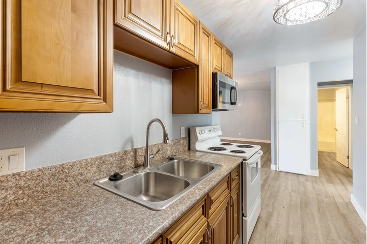 $1950 : Apartamentos en renta image 6