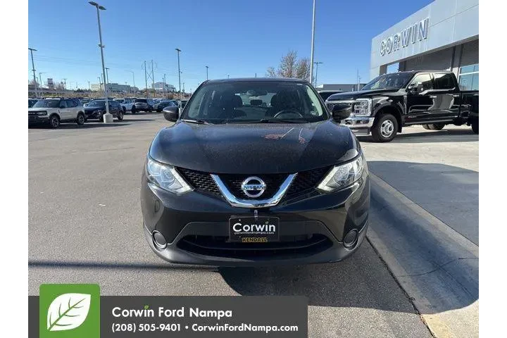 $10989 : Nissan Rogue Sport 2017 S 4d image 2