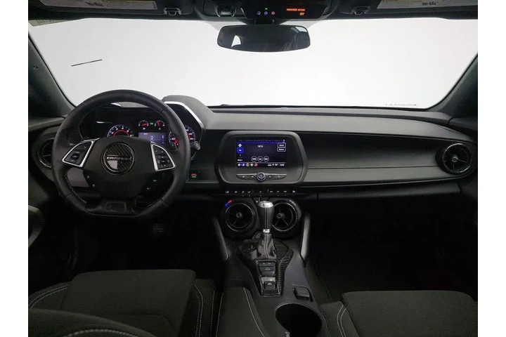$37998 : Chevrolet Camaro 2021 LT1 2d image 9