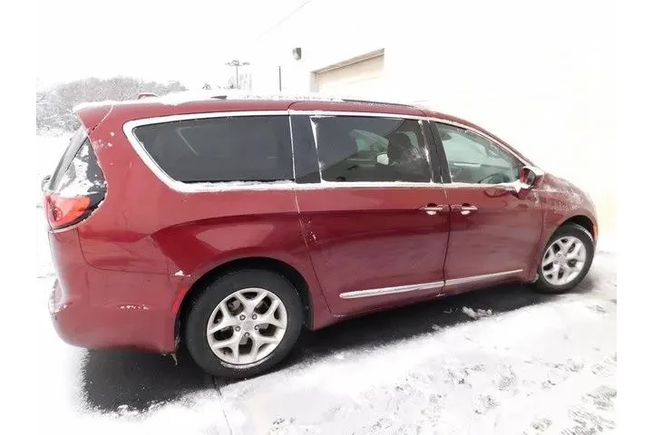 $20445 : Chrysler Pacifica 2020 Touri image 10