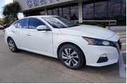 Nissan Altima 2022 2.5 S 4dr en Houston