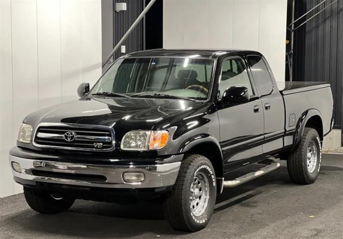 $30000 : 2000 TOYOTA TUNDRA 4W image 2