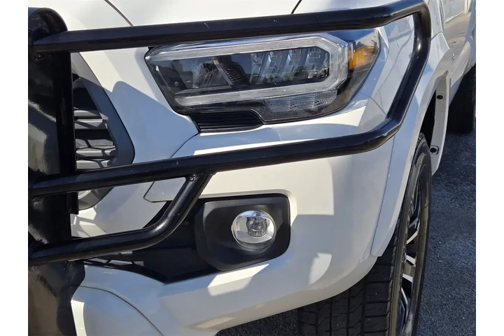 $29994 : Toyota Tacoma 2021 4x2 TRD O image 6