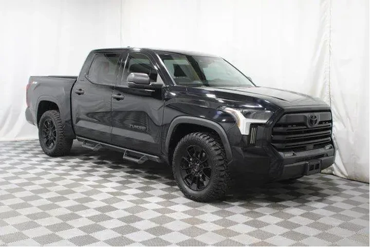 $35945 : Toyota Tundra 2022 4x2 SR5 4 image 1