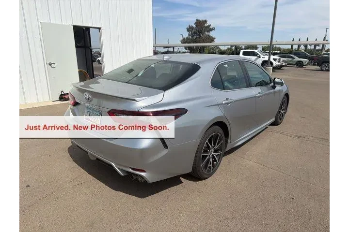 $26900 : Toyota Camry 2024 SE 4dr Sed image 4