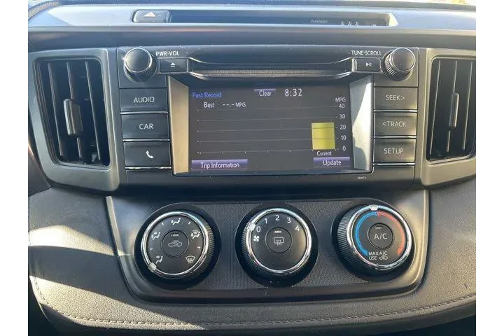 $18995 : Toyota RAV4 2018 LE 4dr SUV image 10