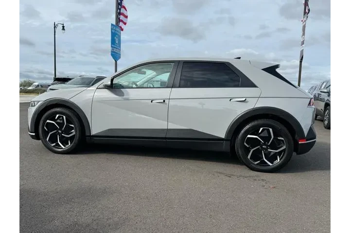$25888 : Hyundai IONIQ 5 2024 SEL 4dr image 6